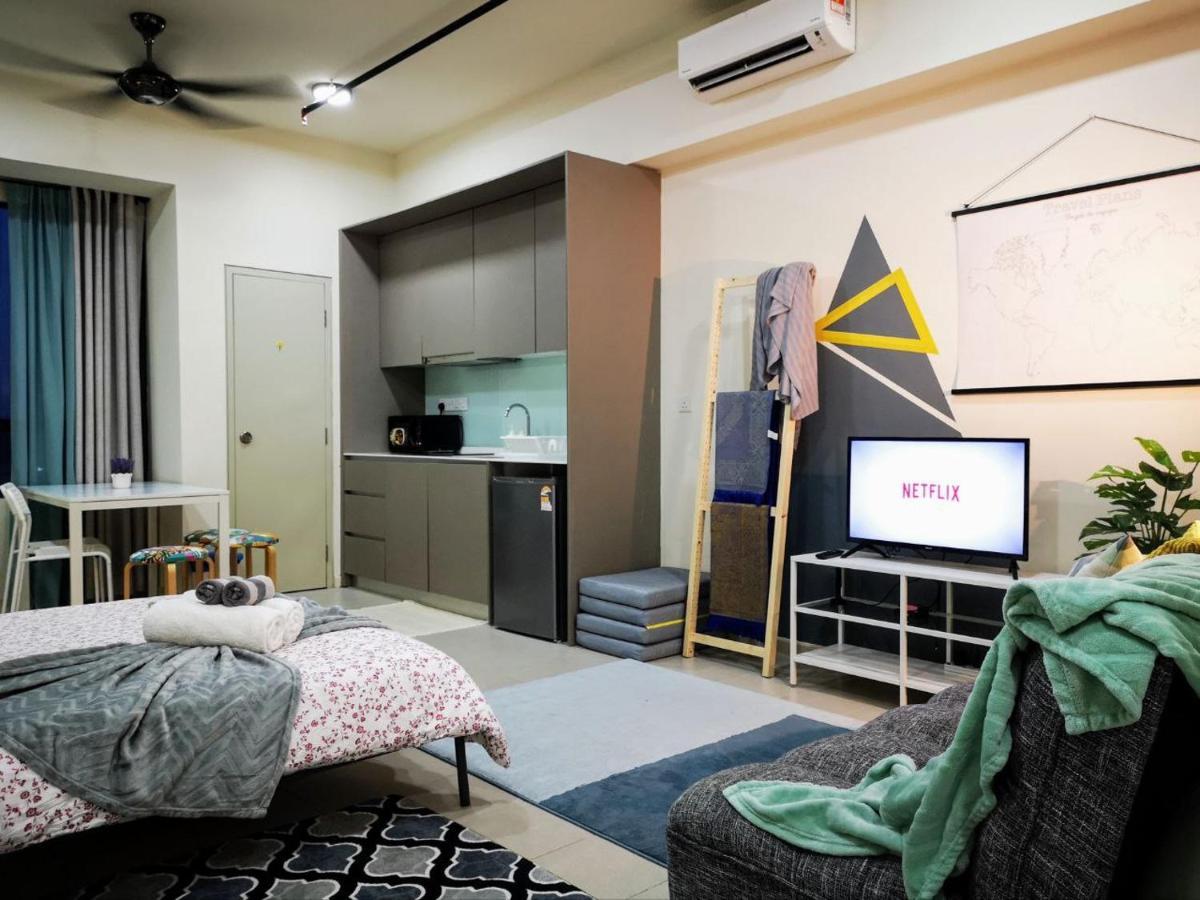 The Perfect Getaway @ Tamarind Suites, Netflix 300Mbps Cyberjaya Exterior photo